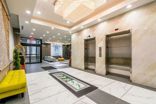 LeTap Hotel near AirTrain JFK Airport image 14